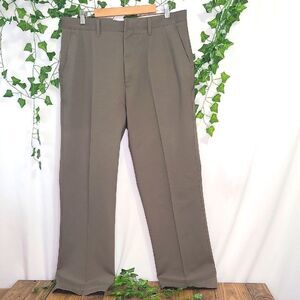 LK. Haggar Co. Classic Soft Brown Trousers. Size 38X32. EUC